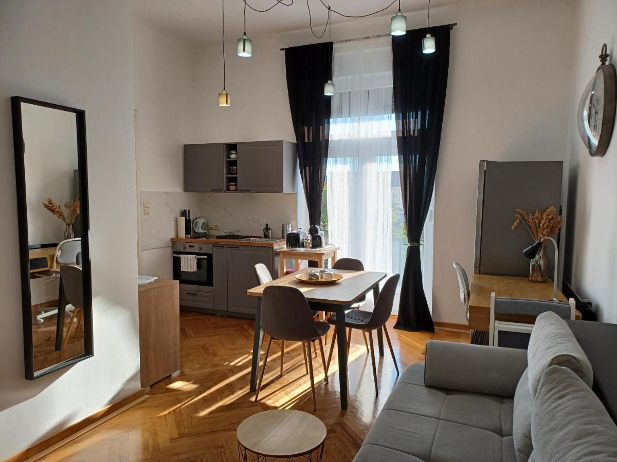 Apartment Hesperia Zagreb Extérieur photo