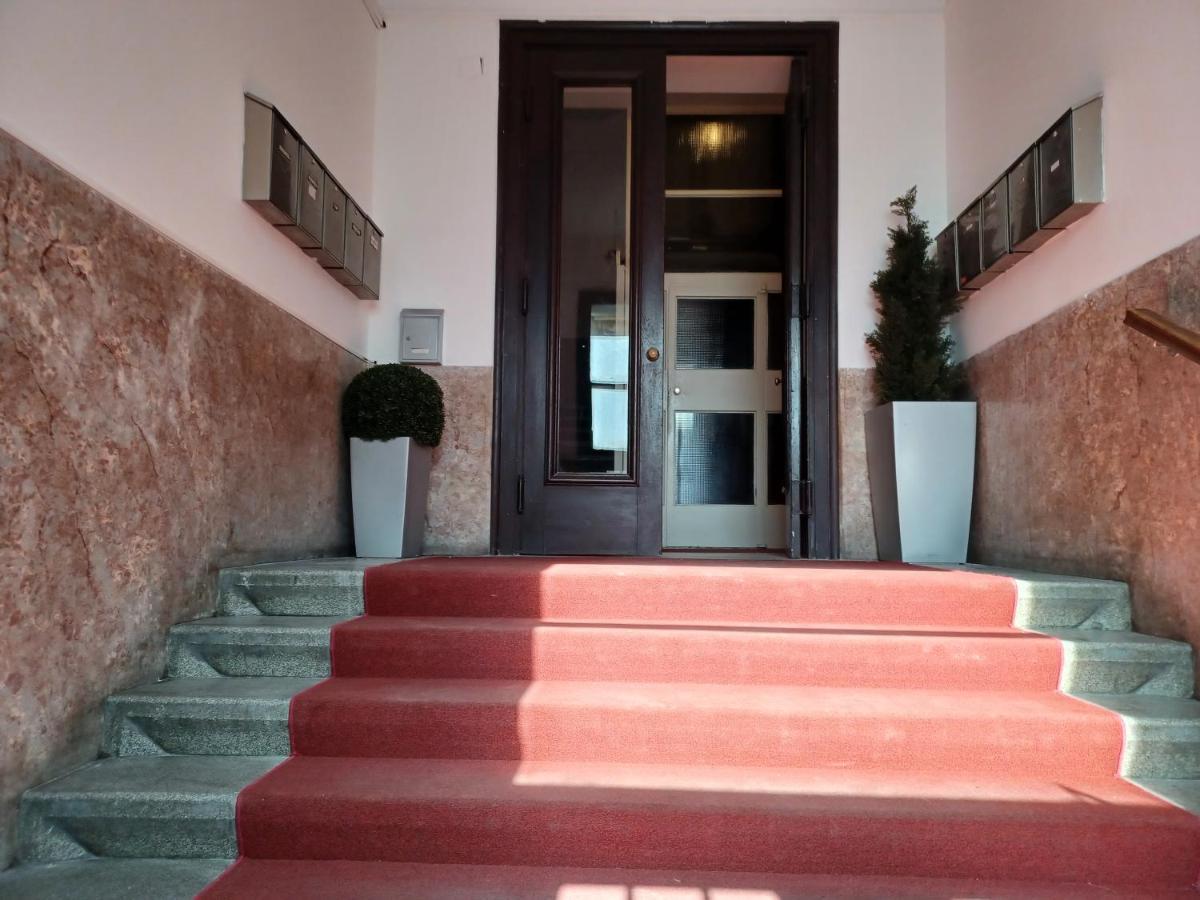 Apartment Hesperia Zagreb Extérieur photo